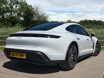 Used Porsche Taycan 2021 for sale - 78931005: Photo