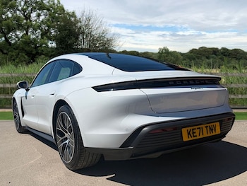 Used Porsche Taycan 2021 for sale - 78931005: Photo