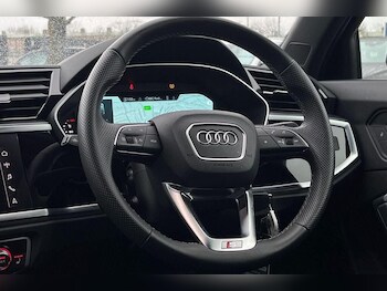 Used Audi Q3 2022 for sale - 77792226: Photo