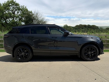 Used Land Rover Range Rover Velar 2024 for sale - 79146994: Photo