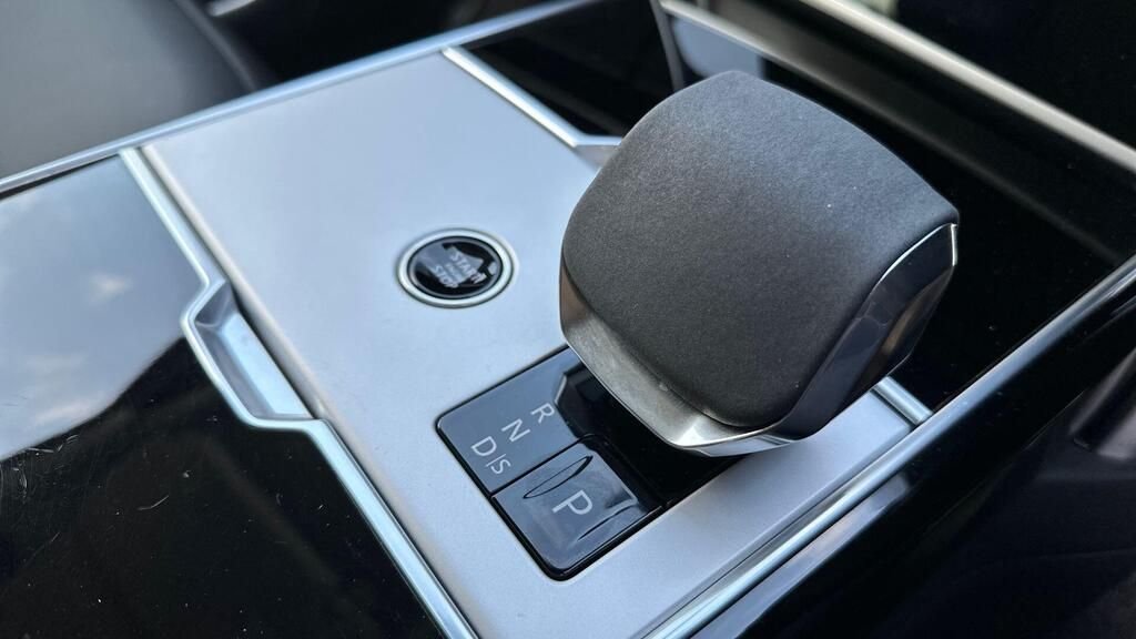 Used Land Rover Range Rover 2023 for sale - 77689041: Photo 12