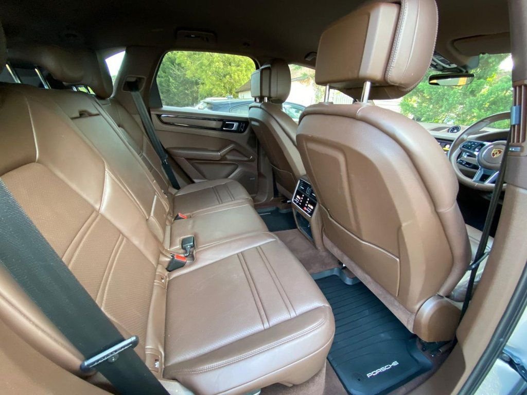 Used Porsche Cayenne 2021 for sale - 77689078: Photo 7