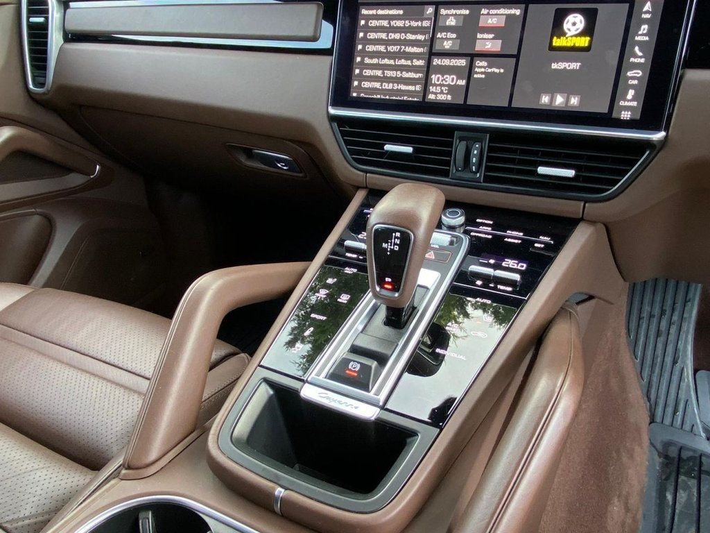 Used Porsche Cayenne 2021 for sale - 77689078: Photo 9