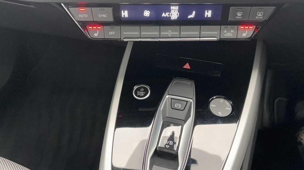 Used Audi Q4 e-tron 2022 for sale - 78186637: Photo 11