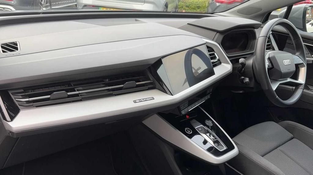 Used Audi Q4 e-tron 2022 for sale - 78186637: Photo 16