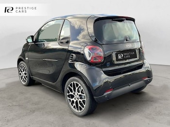 Used smart fortwo 2022 for sale - 79155563: Photo