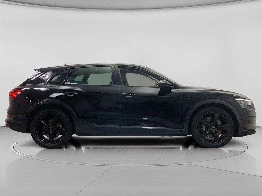 Used Audi e-tron 2022 for sale - 78200226: Photo 3