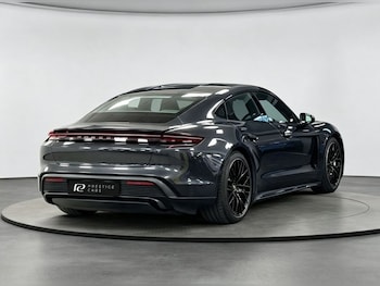 Used Porsche Taycan 2021 for sale - 79567321: Photo