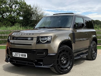 Used Land Rover Defender 2023 for sale - 78996828: Photo