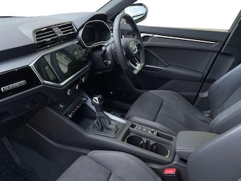 Used Audi Q3 2023 for sale - 78458092: Photo