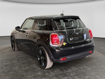 Used MINI Hatch 2023 for sale - 79462146: Photo