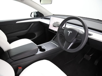 Used Tesla Model Y 2023 for sale - 78632266: Photo