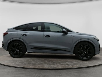 Used Audi Q4 e-tron 2022 for sale - 79288982: Photo