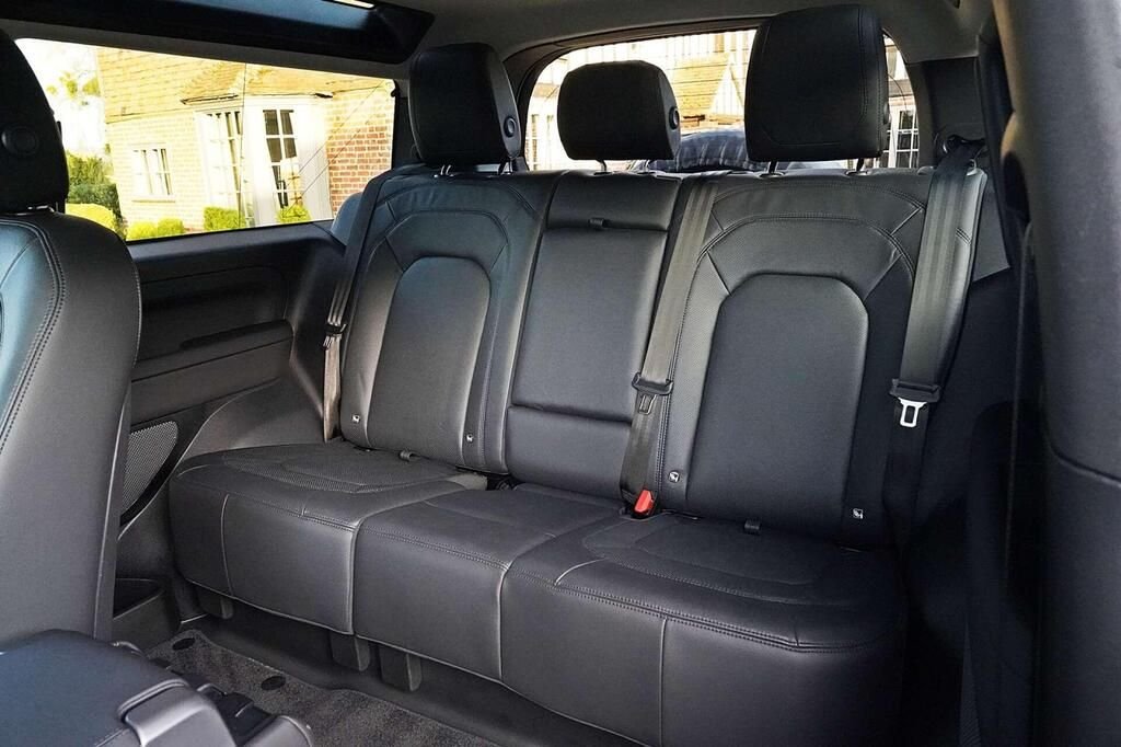 Used Land Rover Defender 2024 for sale - 78212418: Photo 7