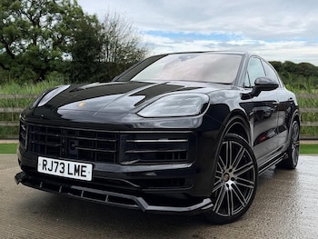 Used Porsche Cayenne 2023 for sale - 78996040: Photo