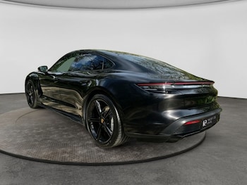Used Porsche Taycan 2021 for sale - 79518441: Photo