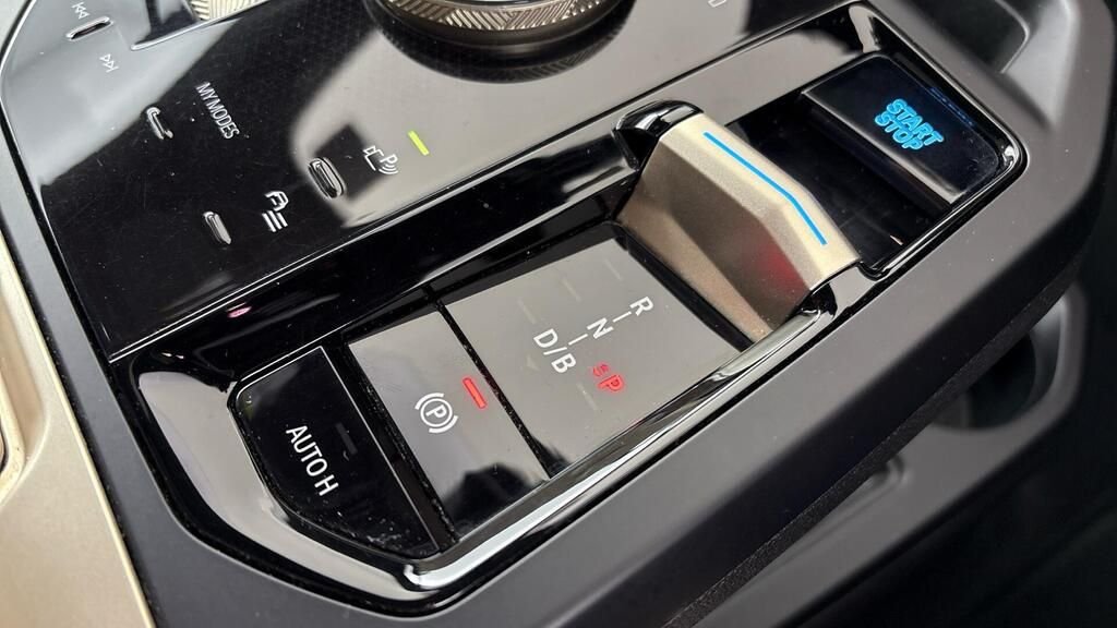 Used BMW iX 2022 for sale - 78069131: Photo 11