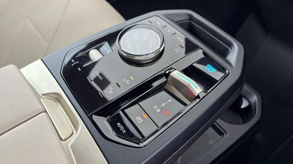 Used BMW iX 2022 for sale - 78069131: Photo 9