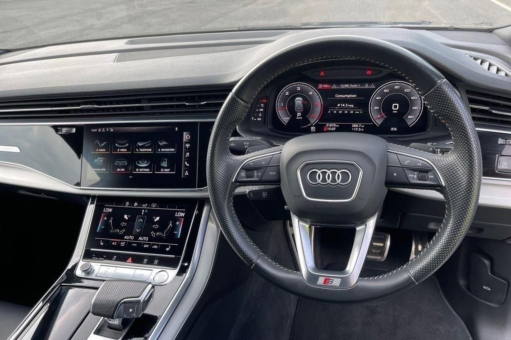 Used Audi Q8 2020 for sale - 77952706: Photo 6