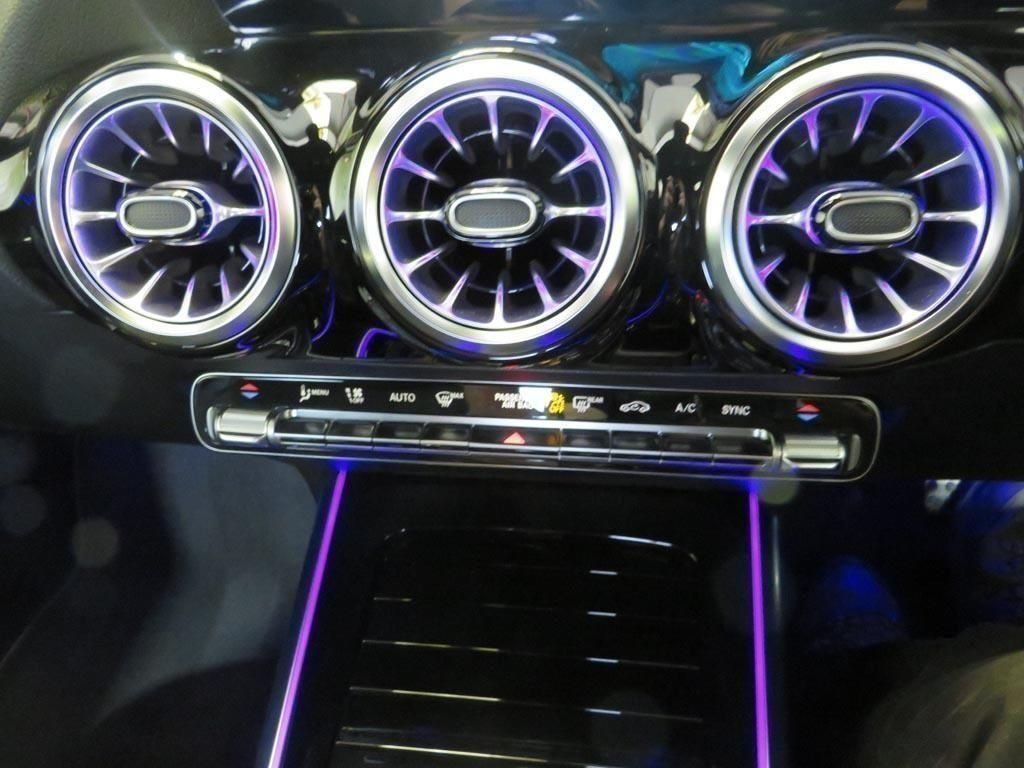 Used Mercedes-Benz GLA 2021 for sale - 77689102: Photo 7