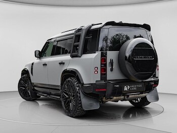 Used Land Rover Defender 2024 for sale - 78598176: Photo