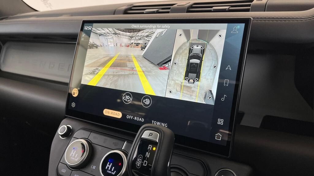 Used Land Rover Defender 2023 for sale - 77689026: Photo 18