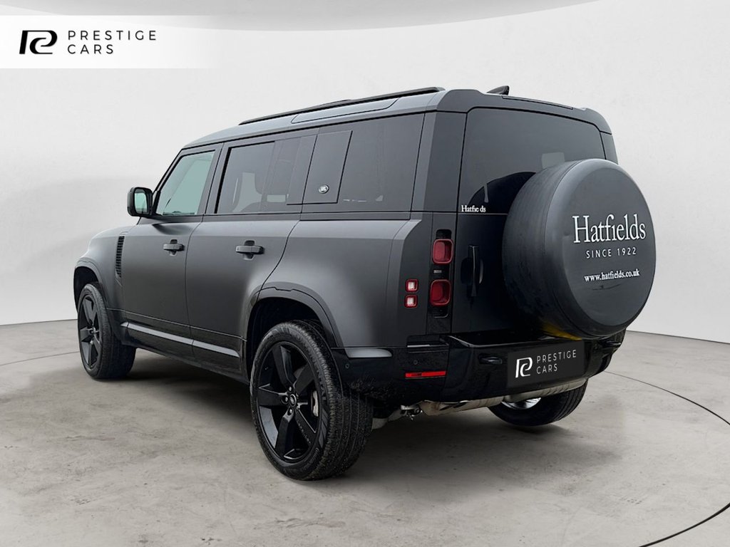 Used Land Rover Defender 2023 for sale - 77689026: Photo 2