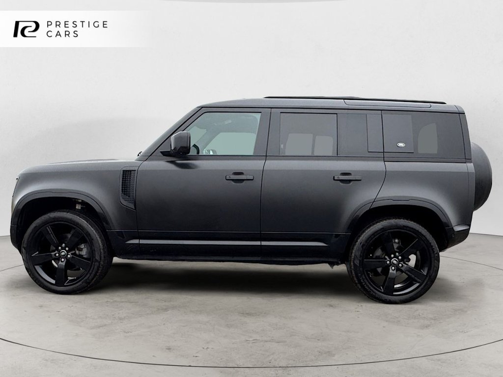 Used Land Rover Defender 2023 for sale - 77689026: Photo 4