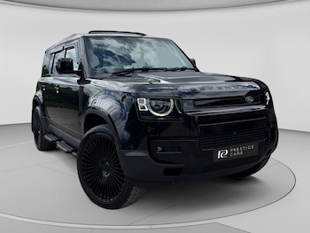 Used Land Rover Defender 2023 for sale - 78806250: Photo