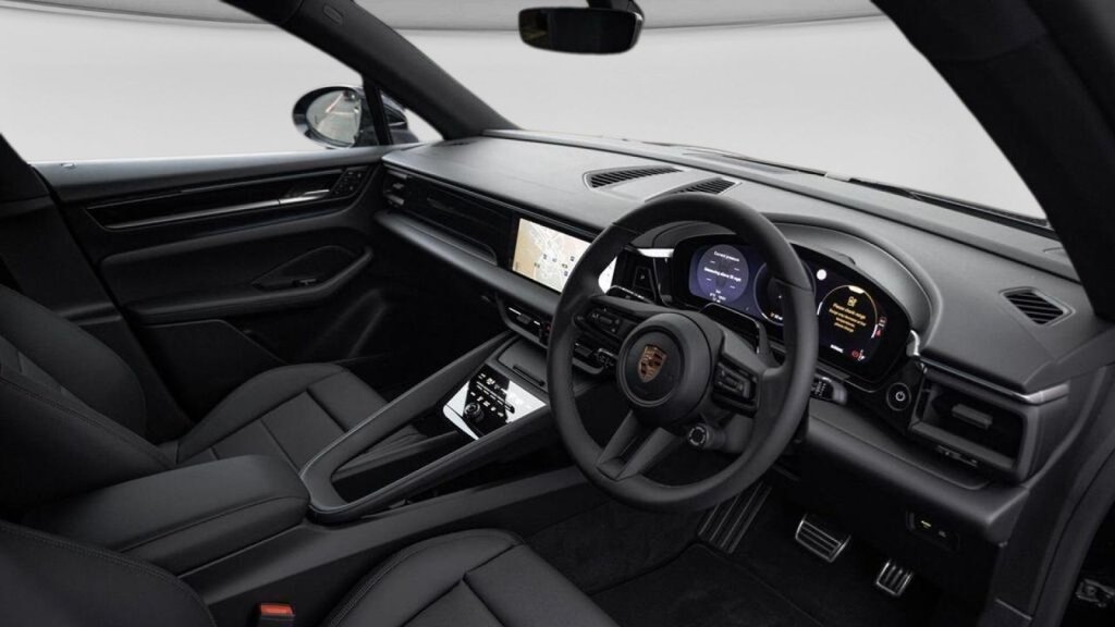 Used Porsche Macan 2025 for sale - 77693117: Photo 10