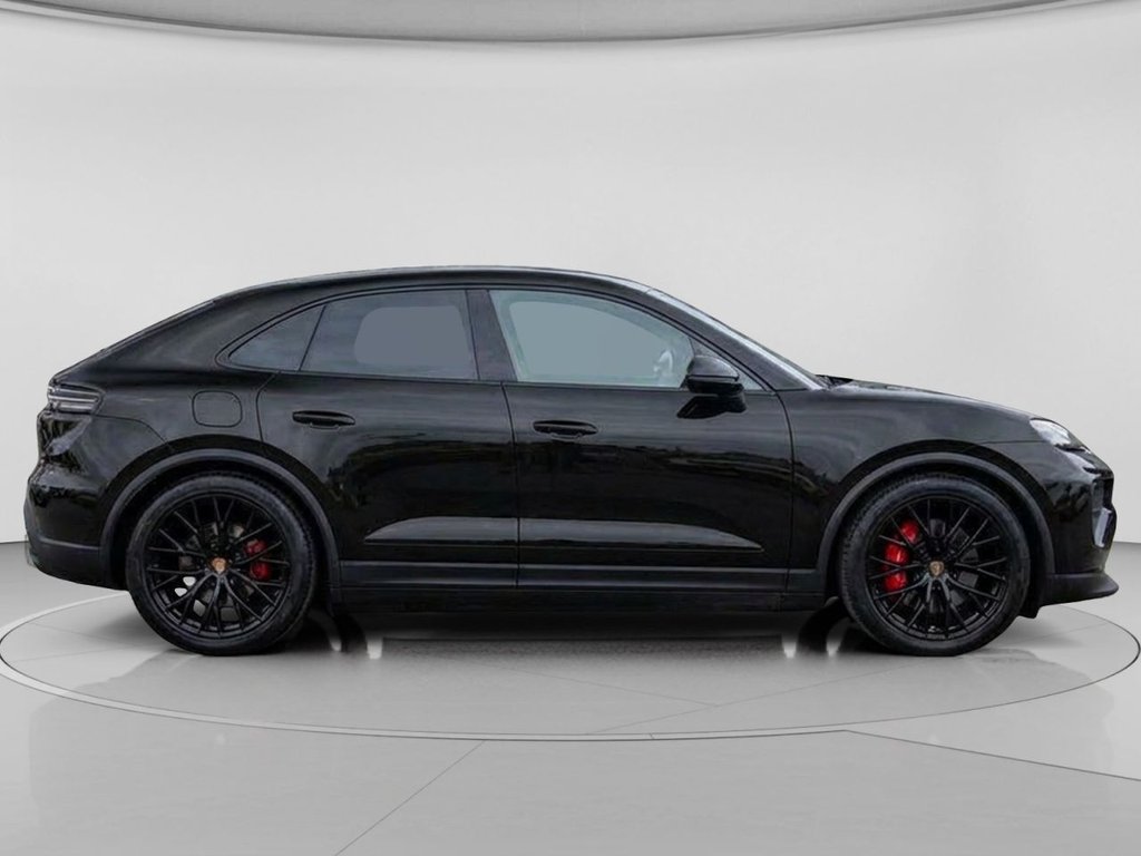 Used Porsche Macan 2025 for sale - 77693117: Photo 3