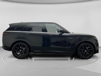 Used Land Rover Range Rover Sport 2024 for sale - 78487840: Photo
