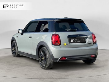 Used MINI Hatch 2021 for sale - 77689029: Photo