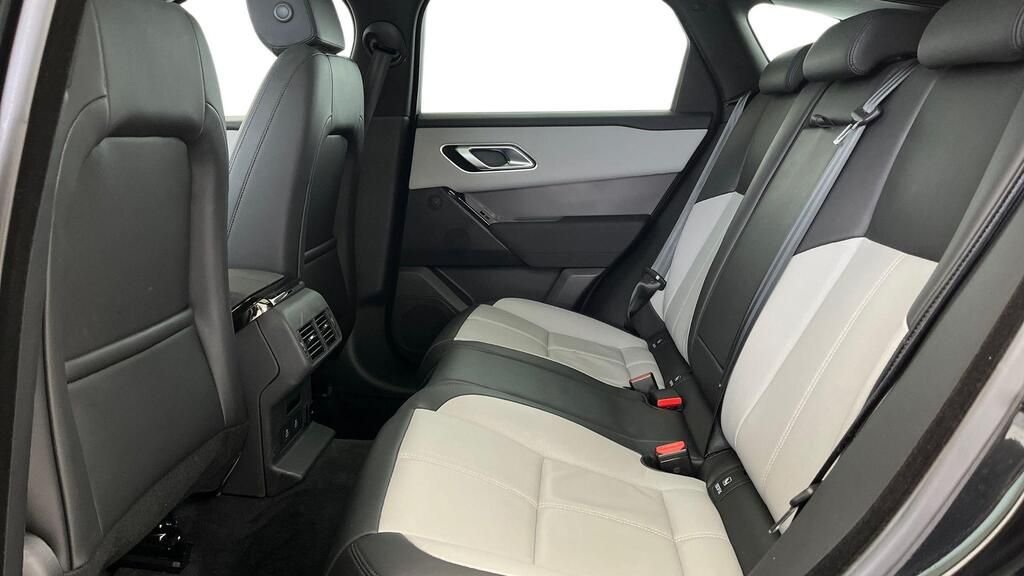 Used Land Rover Range Rover Velar 2023 for sale - 77995326: Photo 11