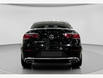 Used Mercedes-Benz GLC 2023 for sale - 77936733: Photo