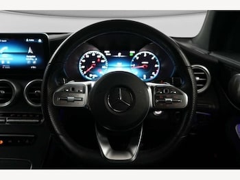 Used Mercedes-Benz GLC 2023 for sale - 77936733: Photo