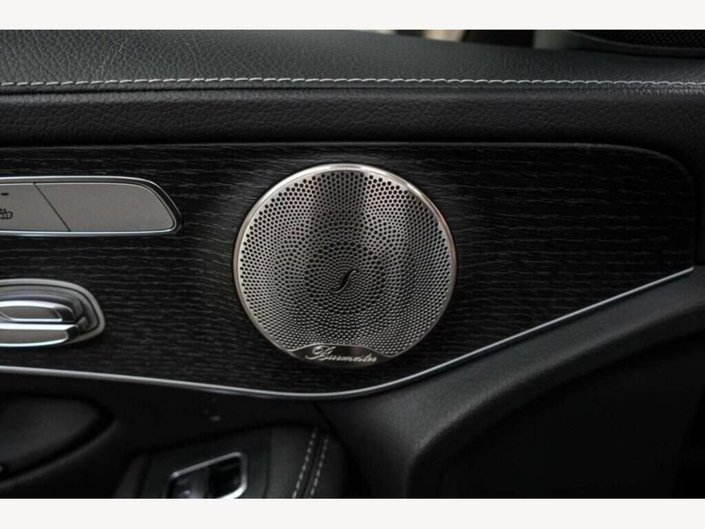 Used Mercedes-Benz GLC 2023 for sale - 77936733: Photo 9