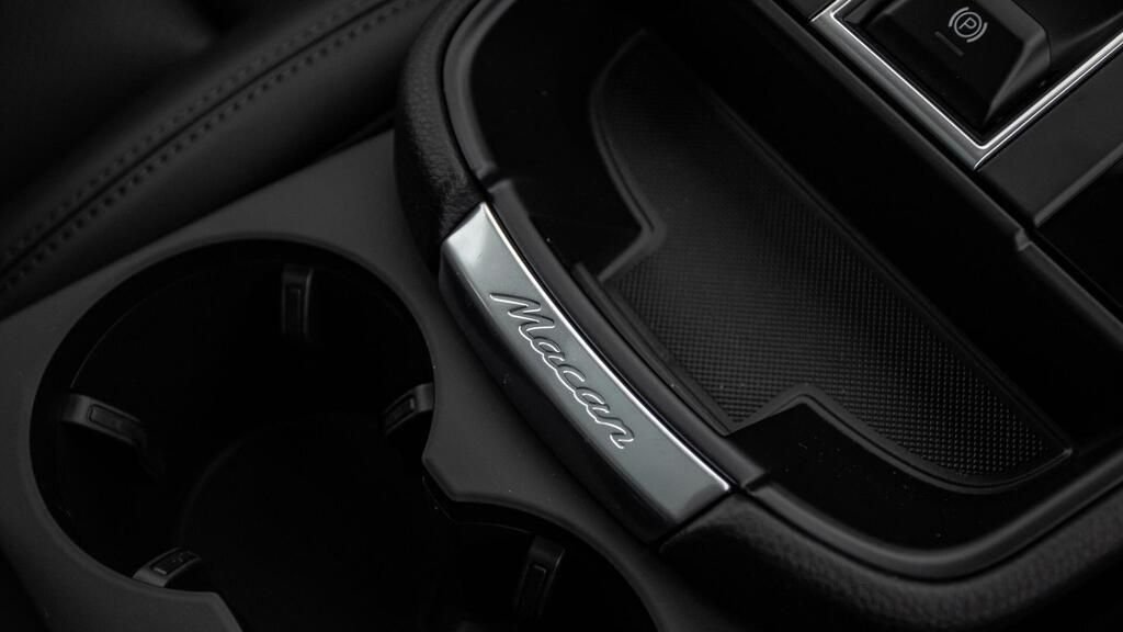 Used Porsche Macan 2023 for sale - 78117385: Photo 11