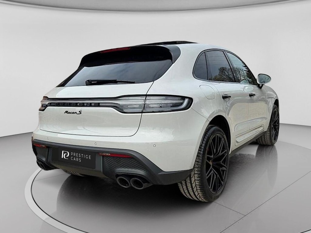 Used Porsche Macan 2023 for sale - 78117385: Photo 4