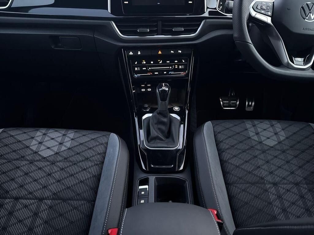 Used Volkswagen T-Roc 2024 for sale - 77692750: Photo 8