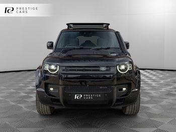 Used Land Rover Defender 2024 for sale - 79530601: Photo