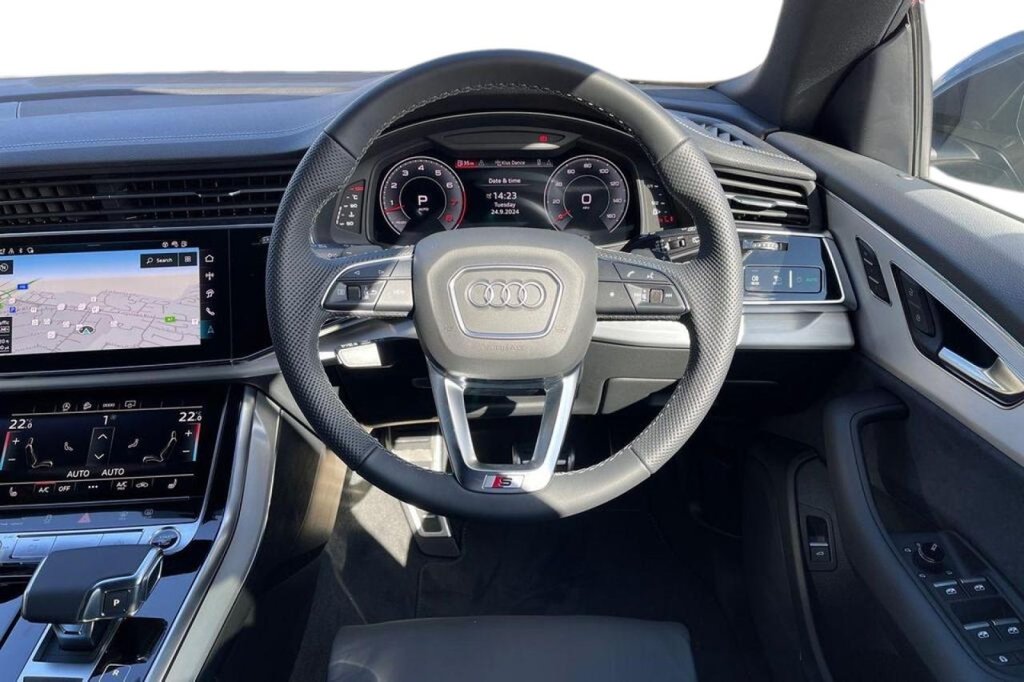 Used Audi Q8 2024 for sale - 77689025: Photo 5