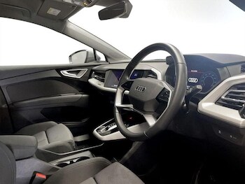 Used Audi Q4 e-tron 2022 for sale - 77850133: Photo