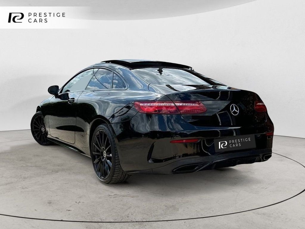 Used Mercedes-Benz SLK 2008 for sale - 77689048: Photo 2