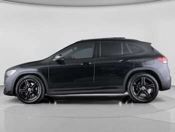 Used Mercedes-Benz GLA 2021 for sale - 77693407: Photo