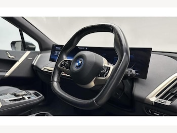 Used BMW iX 2022 for sale - 77991347: Photo