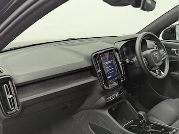 Used Volvo XC40 2023 for sale - 78632268: Photo