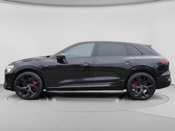 Used Audi e-tron 2022 for sale - 78583186: Photo