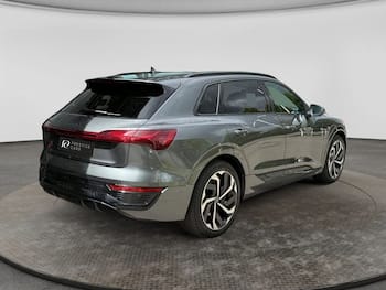 Used Audi Q8 2024 for sale - 79686506: Photo