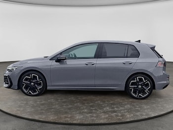 Used Volkswagen Golf 2025 for sale - 79350499: Photo